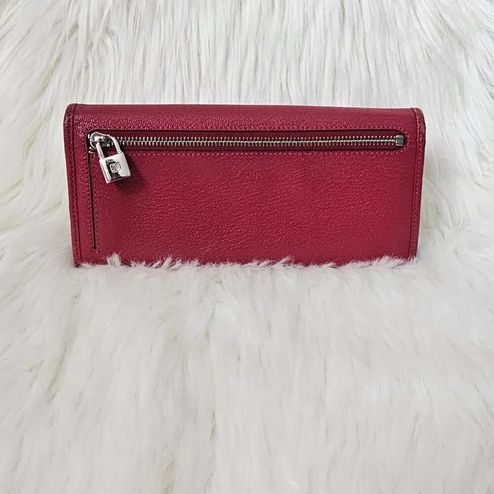 Loewe Pebble Leather Flap Snap Long Red Berry Bi-fold Clutch Continental Wallet
